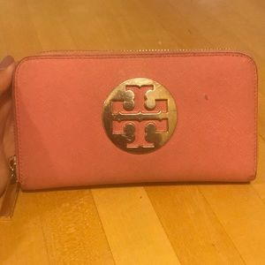 Pink Tory Burch wallet